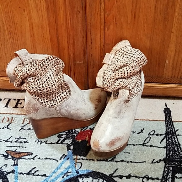 Bed Stu Shoes - Sexy Bed|Stü  White Lux Leather Wedges Size 9